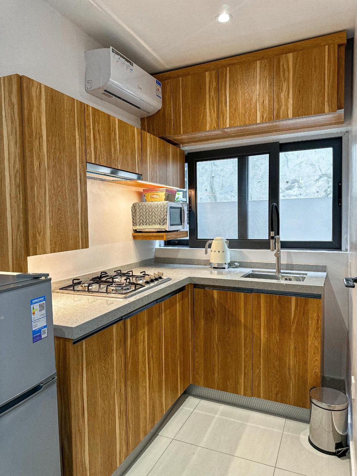 Klik Klak Appart Hotel Cotonou Extérieur photo